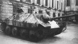 Das große Geschütz verlängerte den kleinen Panzer enorm nach vorn.