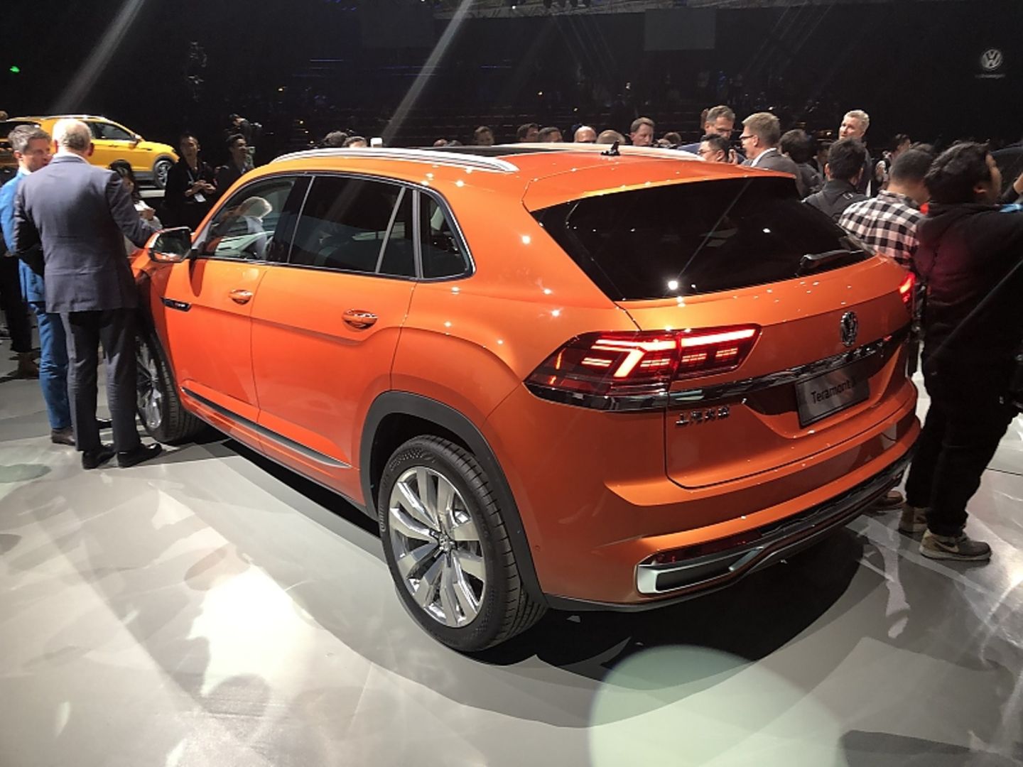 VW Teramont X