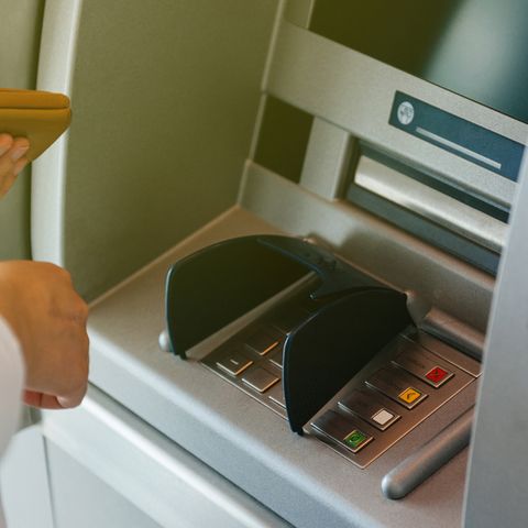 Abrufkredite sind meist günstiger als die Dispozinsen auf dem Girokonto