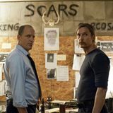 Woody Harrelson und Matthew McConaughey stehen sich als Detectives in der Serie "True Detective" gegenüber