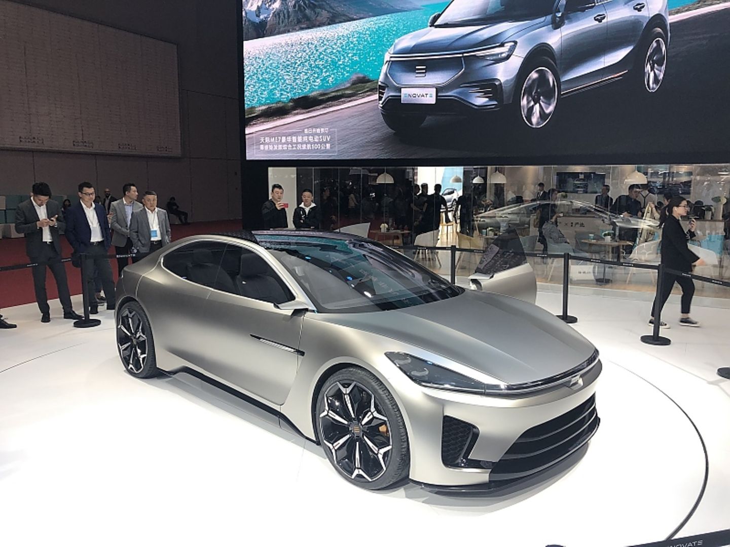 Novat GT -Porsche Panamera lässt grüßen