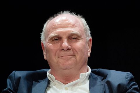 Uli Hoeneß: "Ich hatte immer eine besondere Beziehung zur wirtschaftlichen Seite des Fußballs"