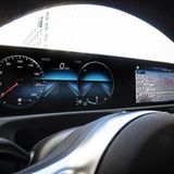 Mercedes CLA 250 4matic - die beiden großen 10,25-Zoll-Bildschirme kosten Aufpreis