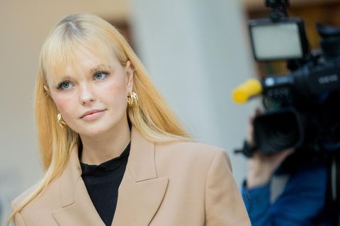 Influencerin Jana Weilert: Bonnie Strange muss 10.000 Euro Strafe zahlen, weil sie Verkäufer beleidigt hat