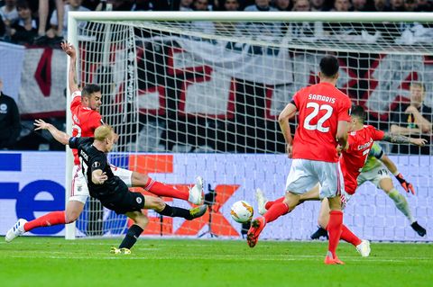 Eintracht Frankfurt vs Benfica Lissabon 2-0 - Rode schießt das 2-0