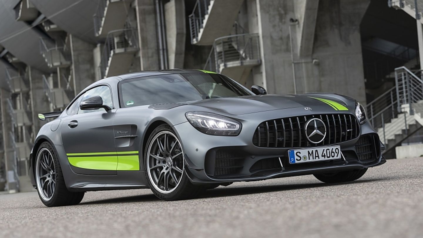 Der Mercedes AMG GT R Pro wiegt 1.575 Kilogramm