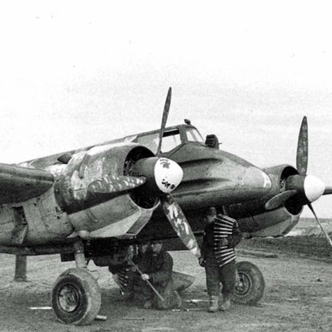 Die Henschel Hs 129: Auffällig ist der dreieckige Querschnitt des Rumpfes