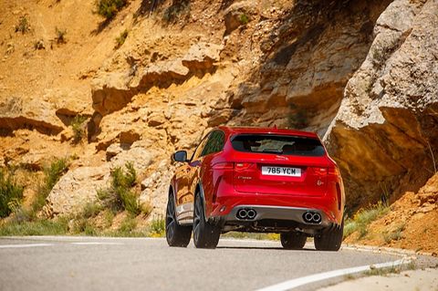 Jaguar F-Pace SVR