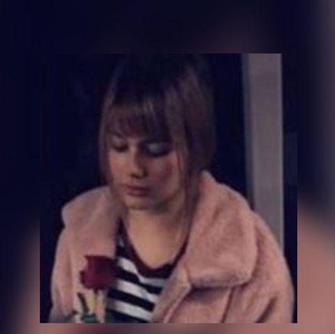 vermisste Rebecca aus Berlin; eine Polizeifahrzeug