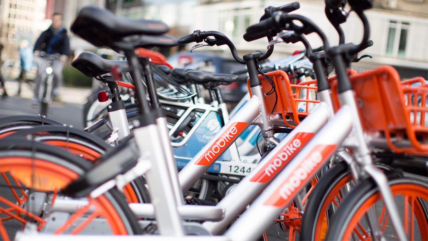 Leihräder des Anbieters Mobike