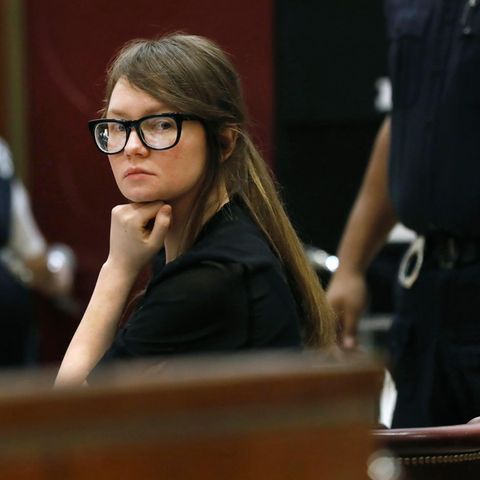 Anna  Sorokin alias Anna Delvey wartet am Donnerstag im Gericht auf den Urteilsspruch