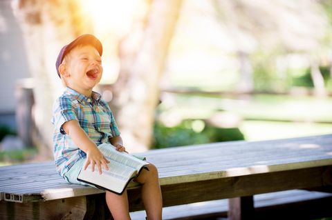 Zum Glück gibt's mit Kindern auch im größten Trubel immer was zu lachen!