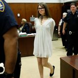 Anna Delvey aka Anna Sorokin vor Gericht