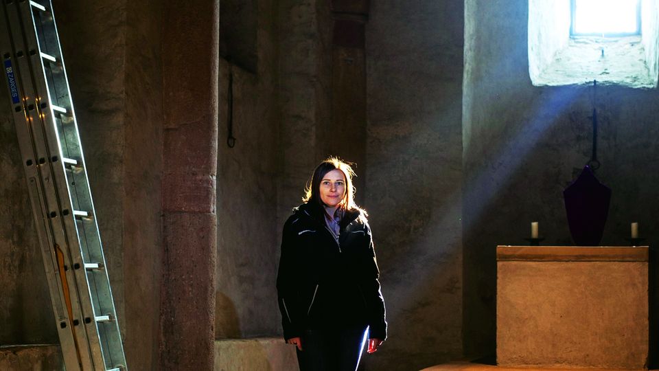 Hedwig Drabik ist in der 1000-jährigen Geschichte des Doms zu Speyer die erste Frau, die als Dombaumeisterin für das Gotteshaus verantwortlich ist