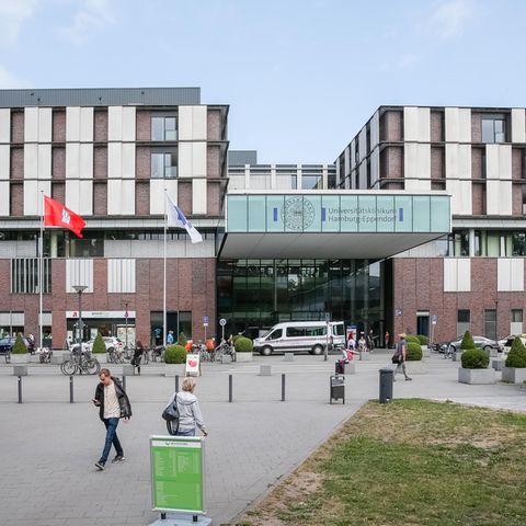 UKE Hamburg - Psychiatriepatient stirbt sechs Tage nach Zwangsmaßnahmen durch Krankenhaus