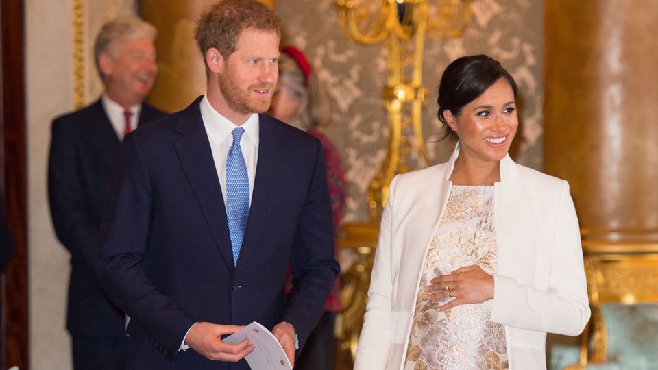 Meghan Markle in den Wehen?: Meghan Markle und Prinz Harry erwarten ihr erstes Kind. Meghan Markle und Prinz Harry erwarten ihr erstes Kind.