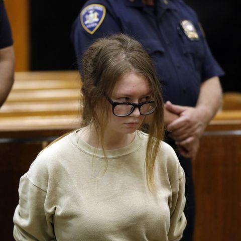 Anna Delvey im Gerichtssaal