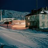 Eine verschneite Straße in Teriberka. Die Winter sind hier lang. Doch im Sommer wird es bis zu 32 Grad heiß. 