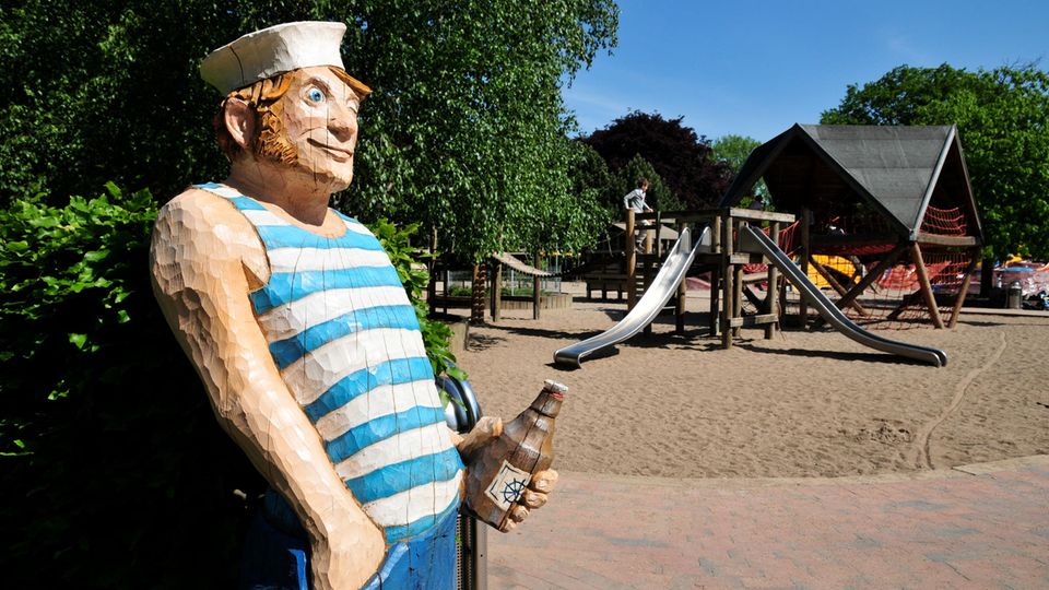 Hamburg mit Kindern: Spielplatz Bullerberge in Planten un Blomen
