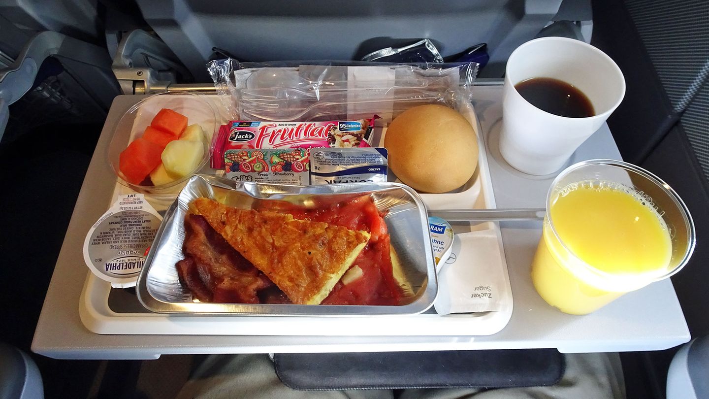 Lufthansa,  Economy Class: San José - Frankfurt