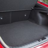 Der Kofferraum hat ein Volumen von 406 bis 1.114 Liter