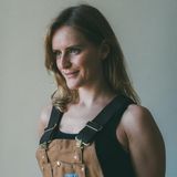 Netflix-Outfits: "Love" mit Gillian Jacobs als Mickey Dobbs