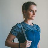 Netflix-Outfits: "Riverdale" mit Lili Reinhardt als Betty Cooper