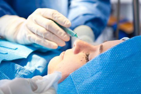 Schönheits-Operationen können das Leben der Patienten verbessern, doch ein Teil von ihnen wäre bei einem Psychologen besser aufgehoben.