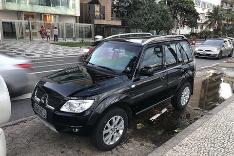 Mitsubishi Pajero TR4 - natürlich gepanzert