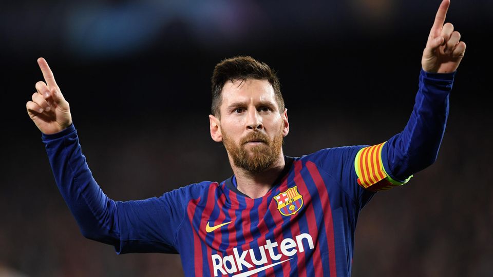 Lionel Messi jubelt nach dem 3:0 gegen Liverpool in der Champions League