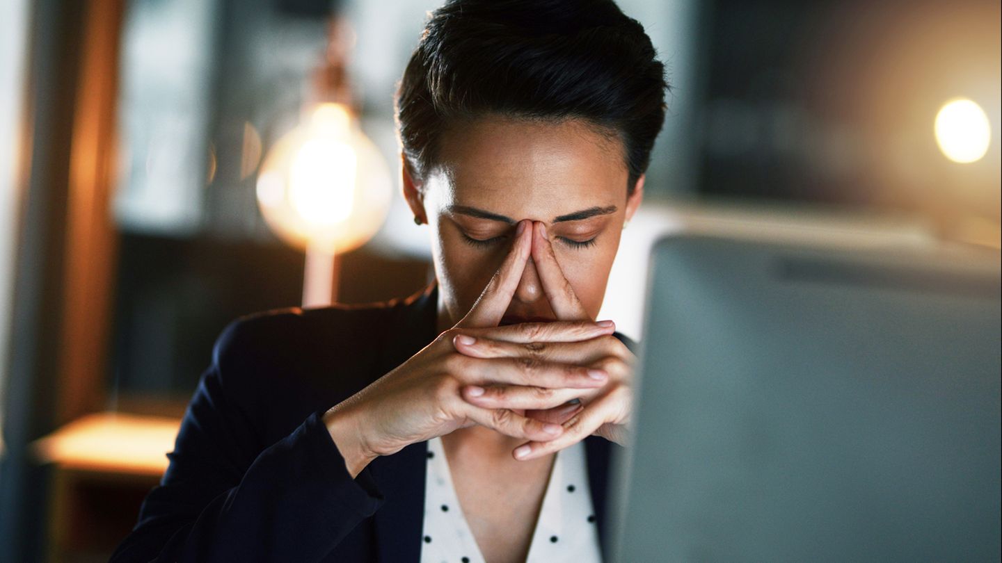 Frauen leiden stärker unter Stress im Job als Männer
