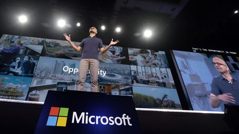 Microsoft-Chef Satya Nadella auf der Bühne der Entwicklerkonferenz Build