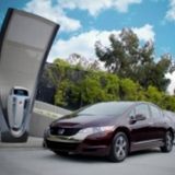 Honda FCX Clarity an der Solarstation