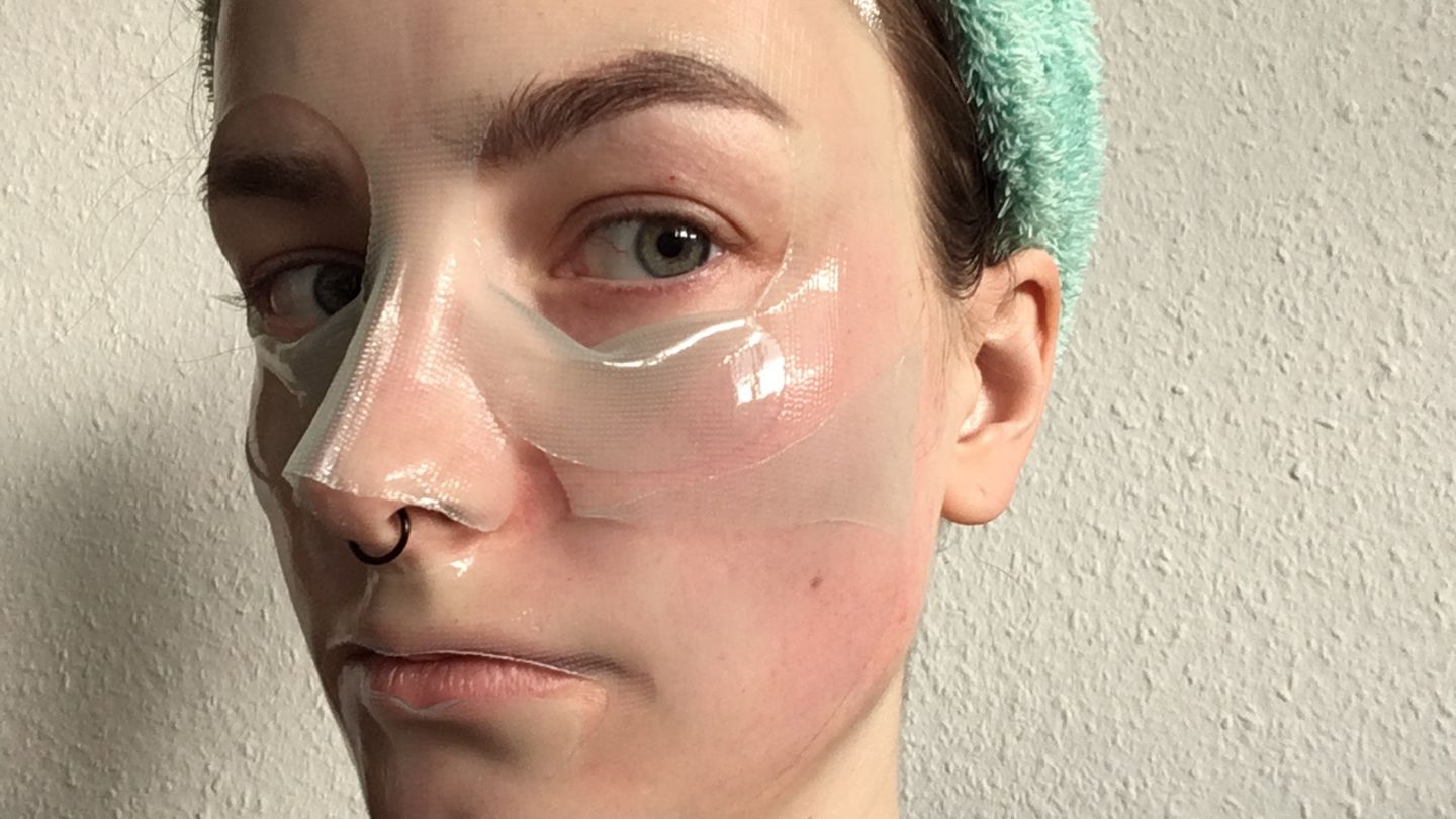 Microneedling Ich Habe Einen Dermaroller Zu Hause Getestet Stern De