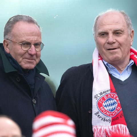 Karl-Heinz Rummenigge (l.) will offenbar auf der Zielgraden seiner Karriere den FC Bayern noch nach seinem Gusto umbauen - was macht Uli Hoeneß (r.)?