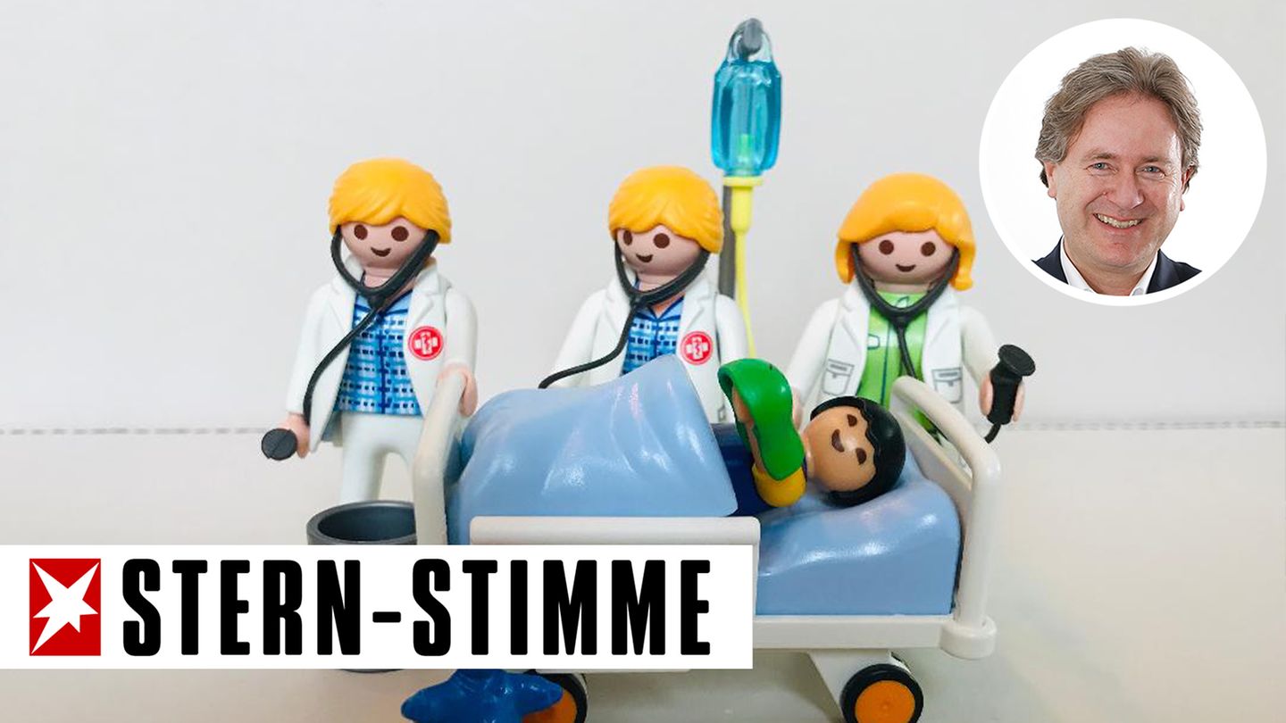 Als Frank Behrendt seiner Tochter Holly von den Erlebnissen im Krankenhaus erzählte, baute sie kurzerhand dieses Motiv aus Playmobil-Figuren auf