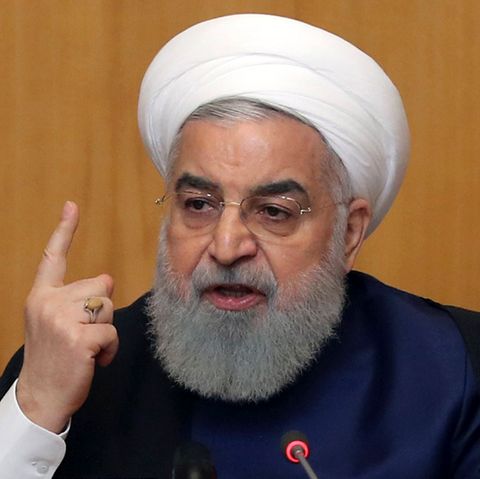 Der iranische Präsident Hassan Ruhani hat einen Teilausstieg seines Landes aus dem Atomabkommen bekanntgegeben