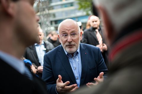 Frans Timmermans bittet darum, wählen zu gehen