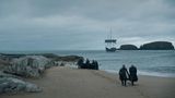 Jon gemeinsam mit Varys am Strand. Was die beiden hier wohl vorhaben? Und wird Varys Verrat an Drachenkönigin Daenerys begehen?