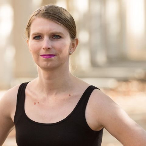 Chelsea Manning wurde im August 2013 wegen Spionage zu 35 Jahren Gefängnis verurteilt, von Barack Obama jedoch begnadigt