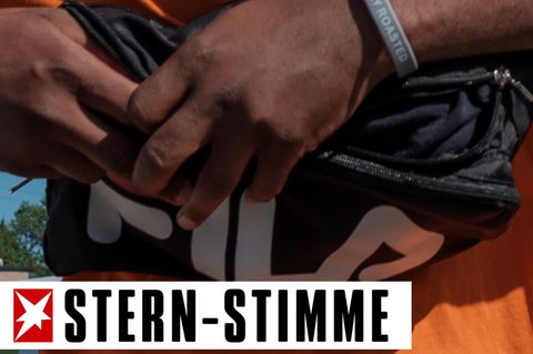 Simon Kremer Handtasche