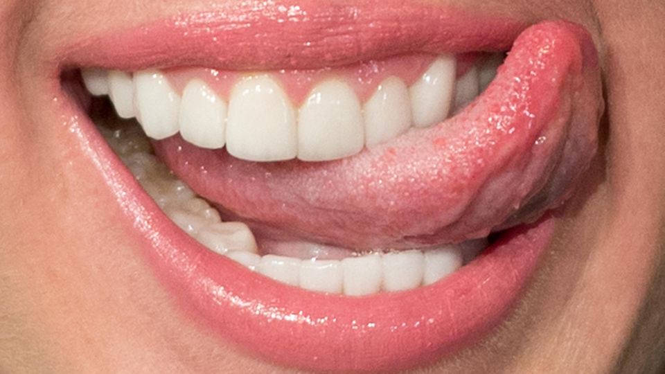 Richtige Zahnhygiene: Das macht fast jeder beim Zähneputzen falsch Richtige Zahnhygiene: Das macht fast jeder beim Zähneputzen falsch