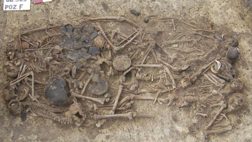 Die Überreste von 15 Menschen, die vor 5000 Jahren ermordet wurden