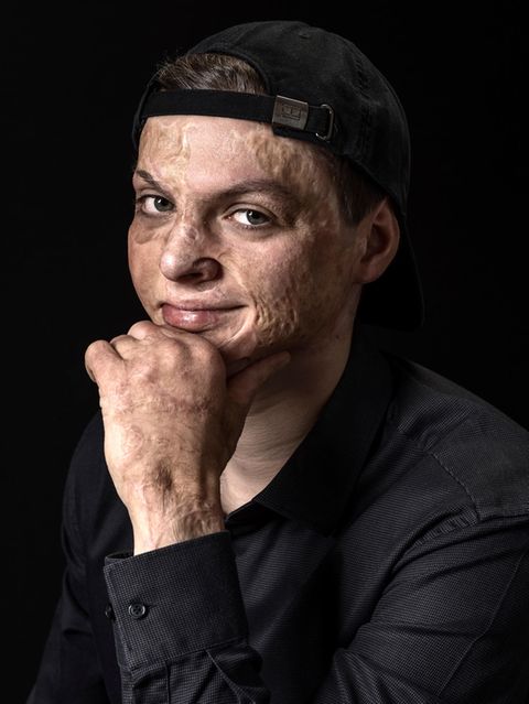 Survivors: Terroropfer Adrian Esper