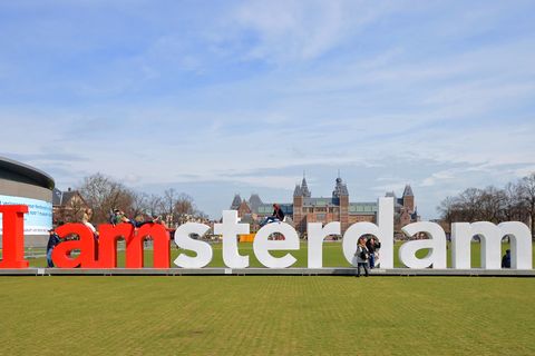 "Most instagrammable": Der Selfie-Treffpunkt in Amsterdam am Platz vor dem Rijksmuseum
