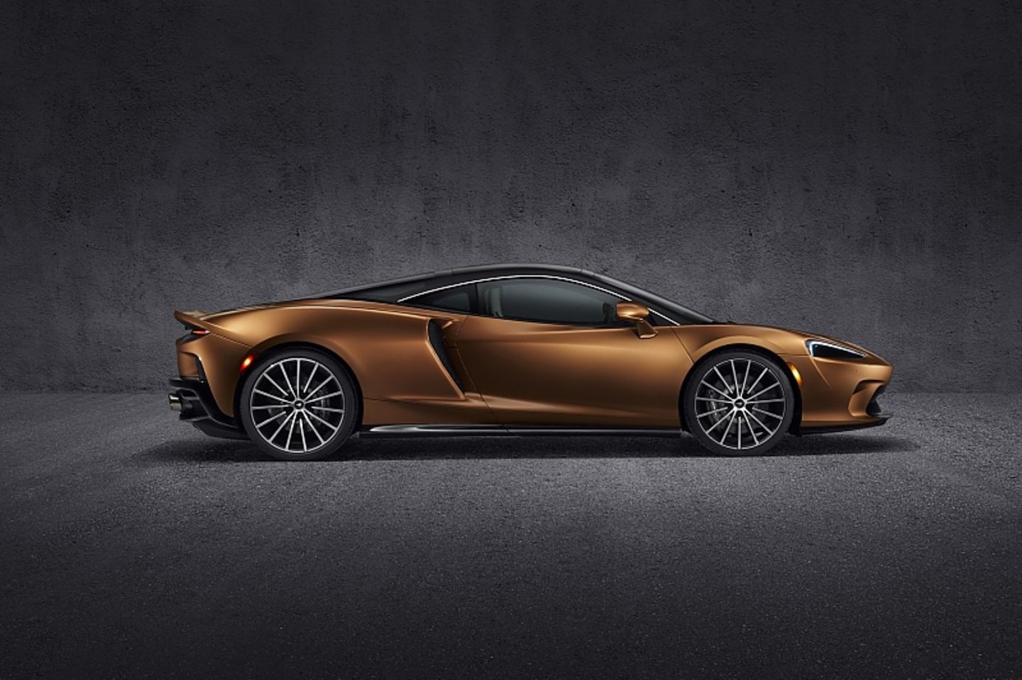 Der McLaren GT ist 4,68 Meter lang