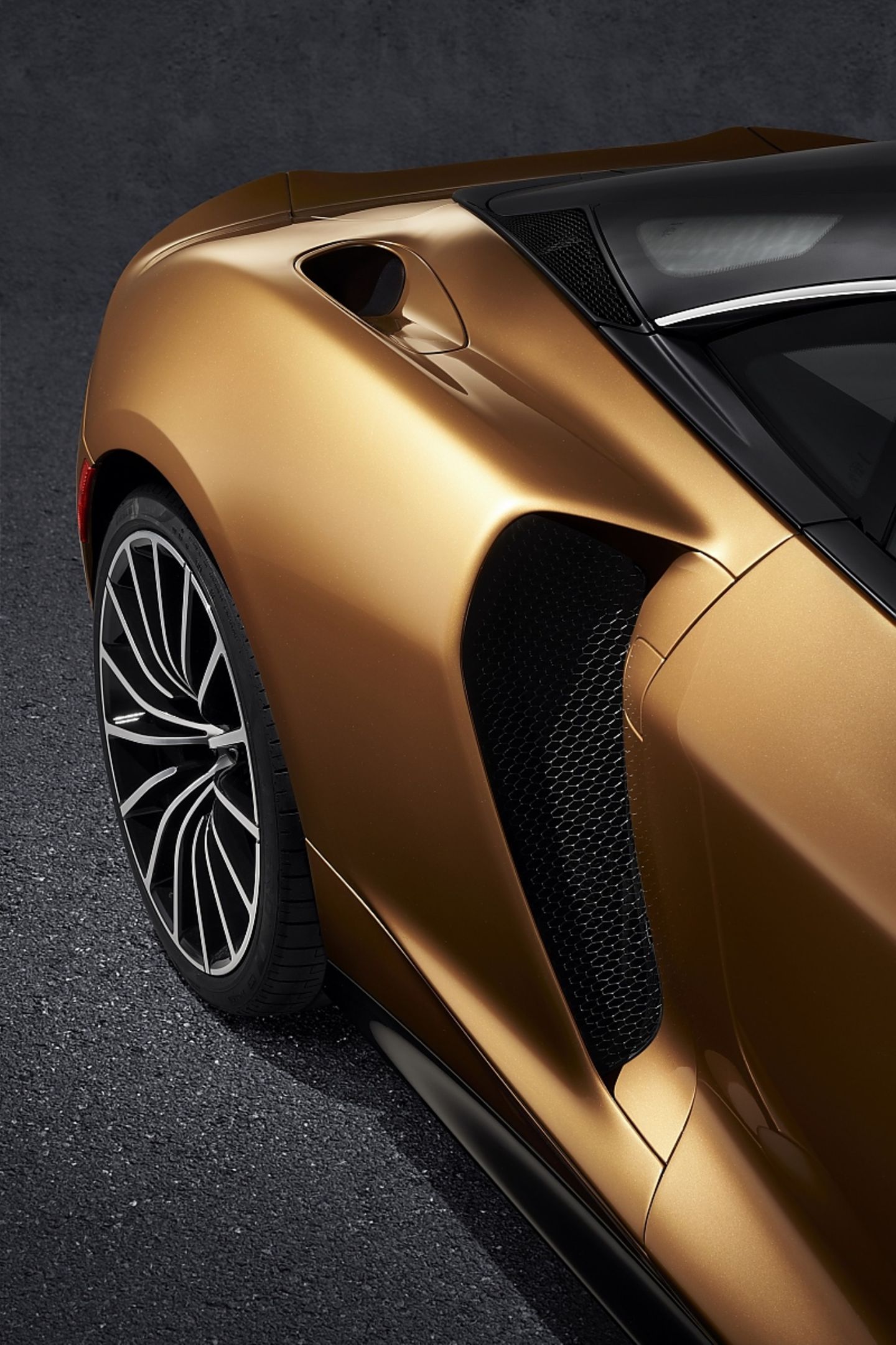 Der McLaren GT ist rund 320 km/h schnell