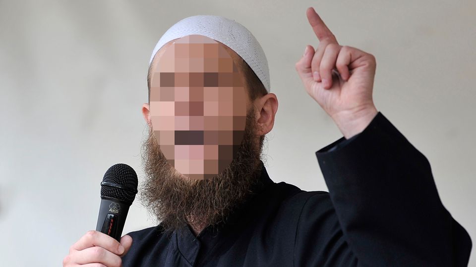 News des Tages: Sven L. kommt auf Bewährung vorzeitig frei. Sven L. kommt auf Bewährung vorzeitig frei.