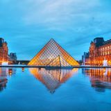 Die Pyramide vor dem Pariser Louvre