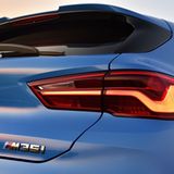 Das Heck mit typischer Lichtgrafik